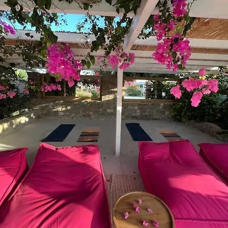 Moderne Mit Pool Und Meerblick Pounda